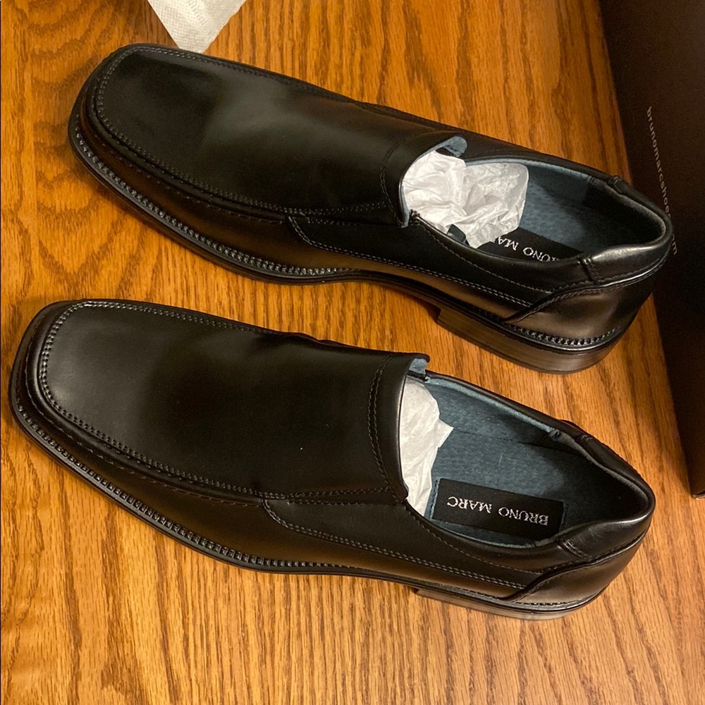 NIB Bruno Marc Men's Black Loafers square toe, slip on Size 9 EUR 42